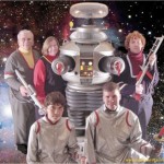 lost-in-space_awkward_family_photos